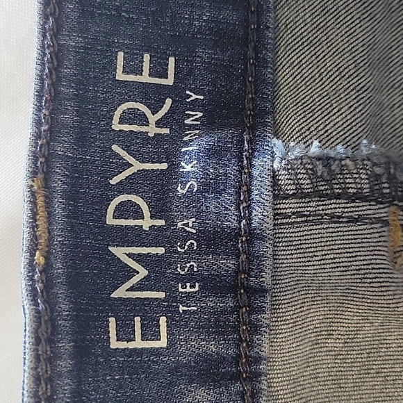 Empyre Tessa Skinny Juniors size 3 - Picture 2 of 6